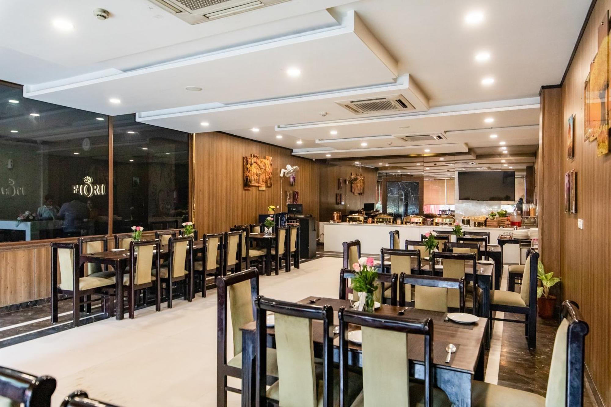 Foxoso Fiori Hotel Τζαϊπούρ Εξωτερικό φωτογραφία